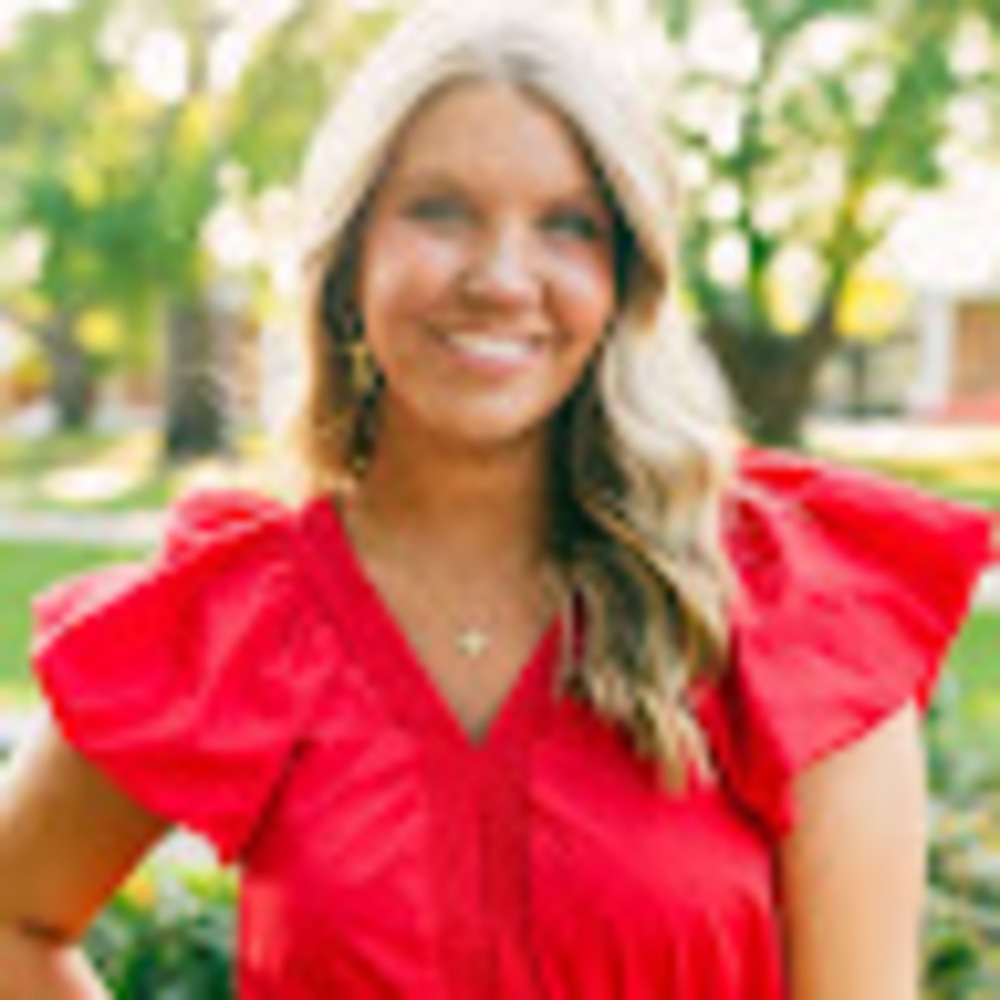 Meet your Posher, Savannah